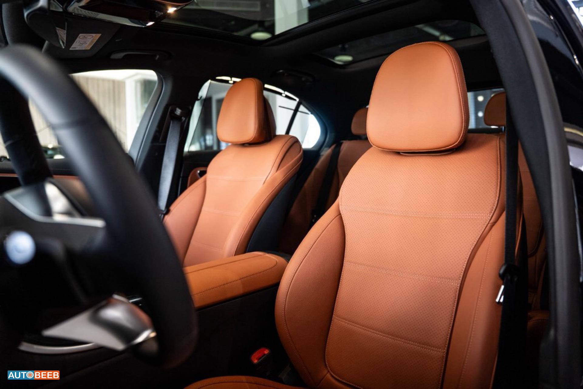 مرسيدس بنز C180 2024