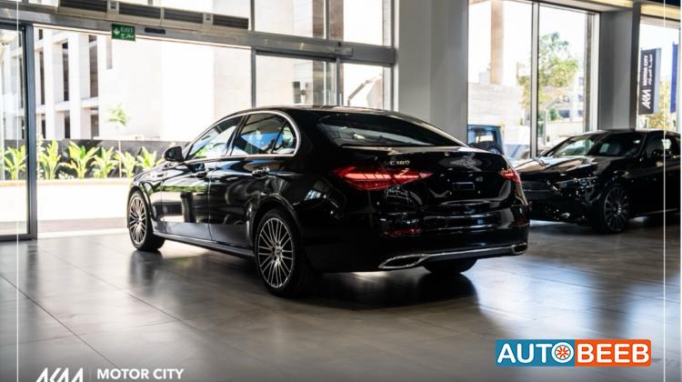 مرسيدس بنز C180 2024