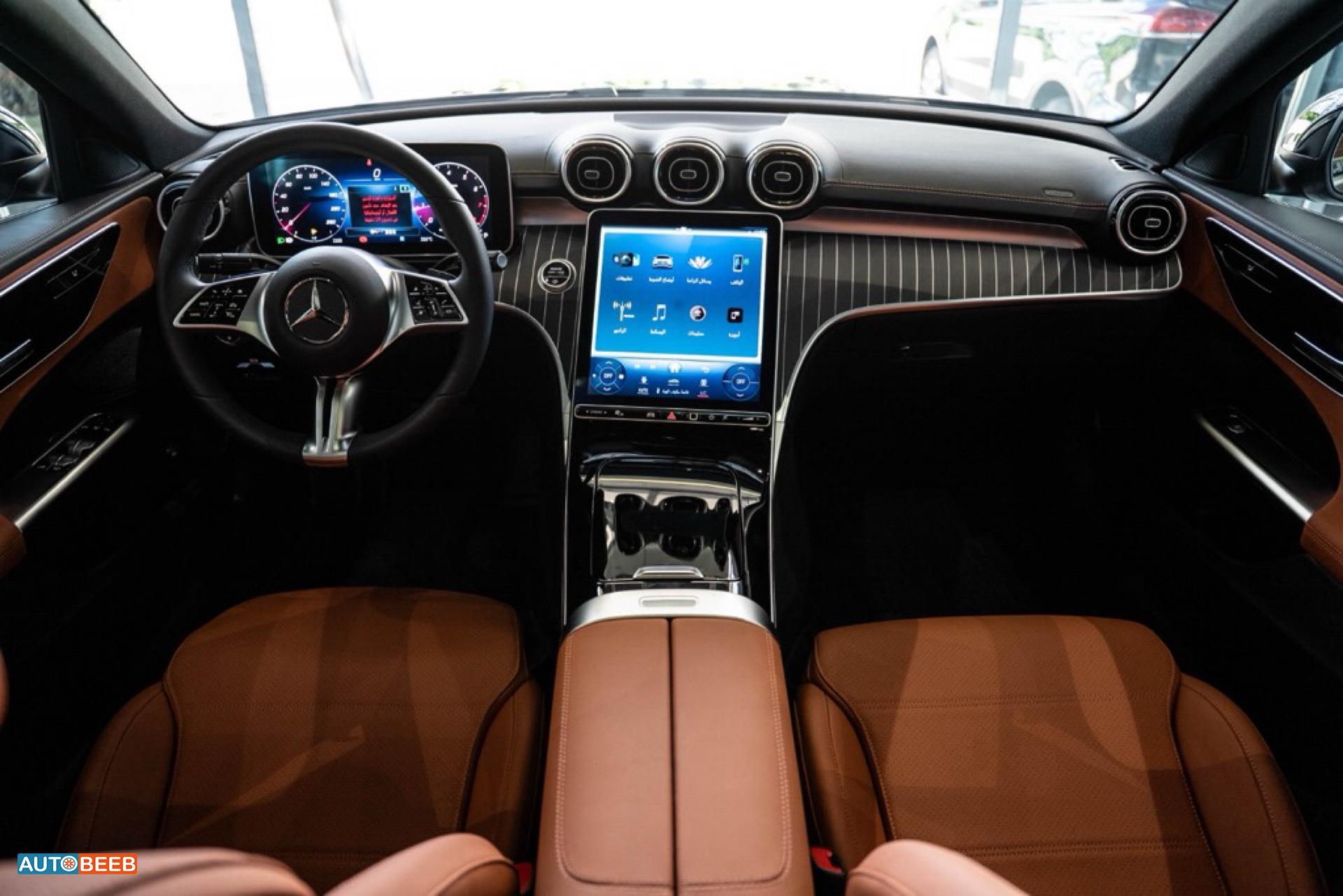 مرسيدس بنز C180 2024