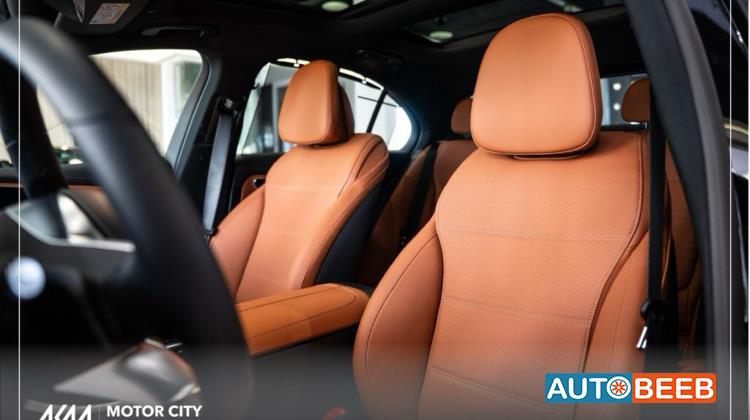 مرسيدس بنز C180 2024