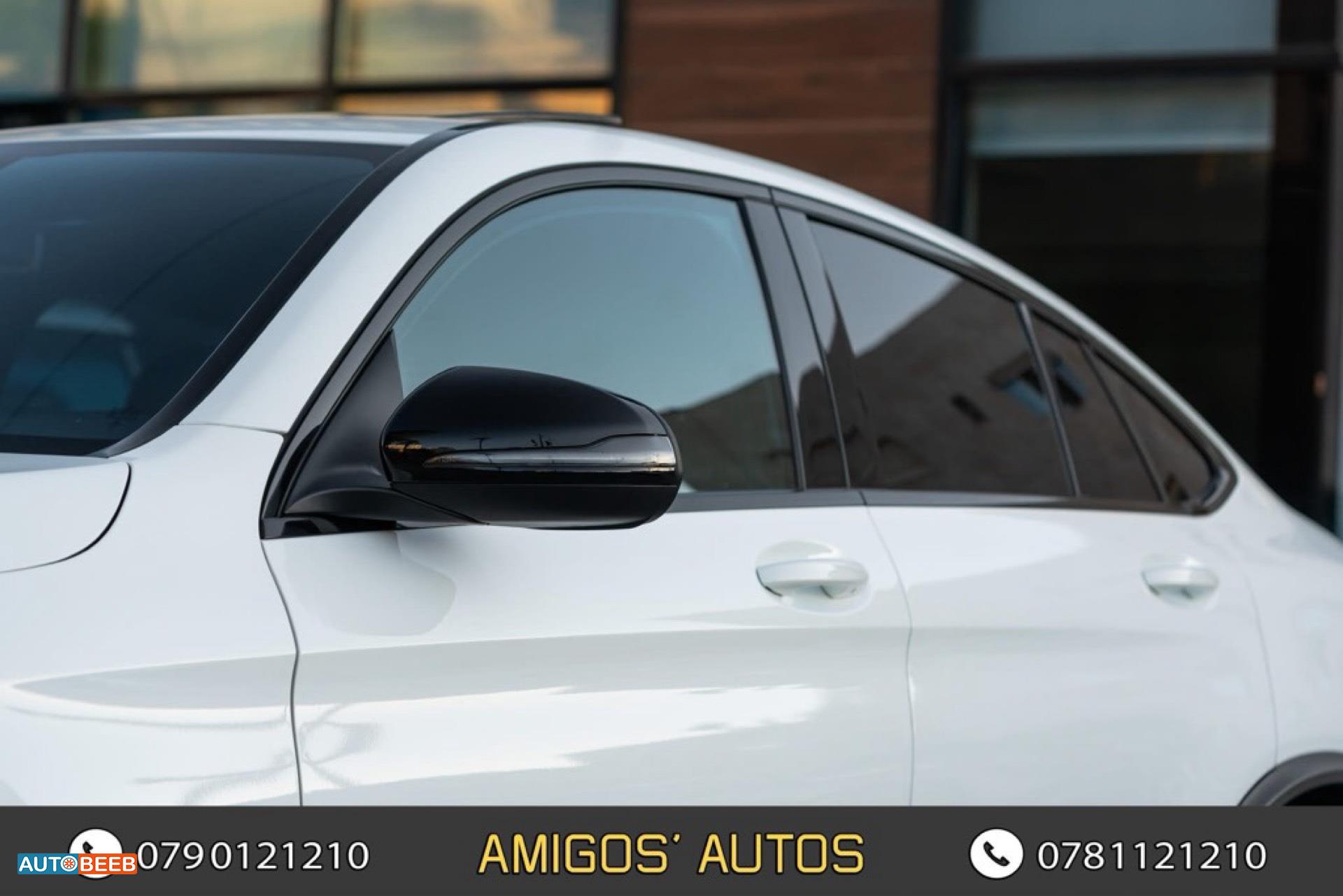 Mercedes Benz GLC200 2021