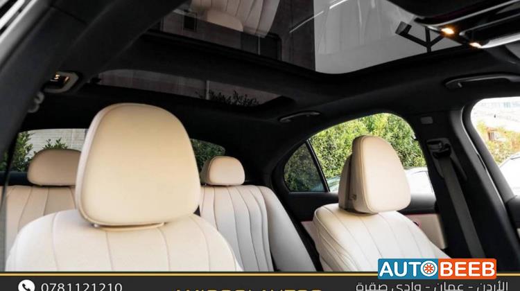 Mercedes Benz E200 2025