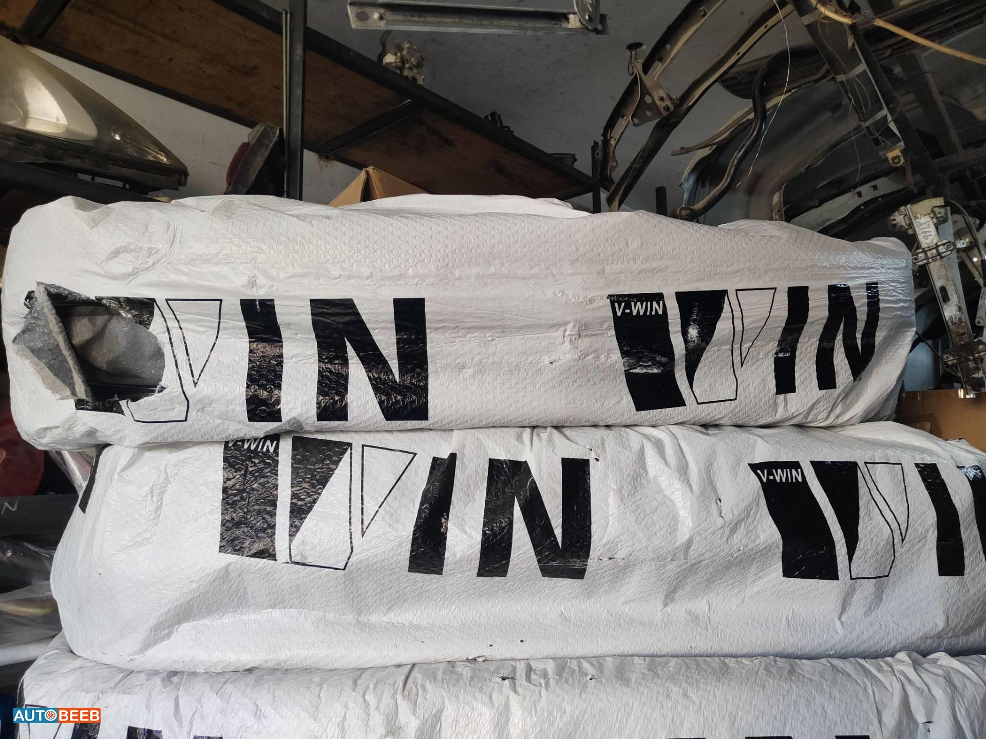 Body  Bumper Mitsubishi Lancer