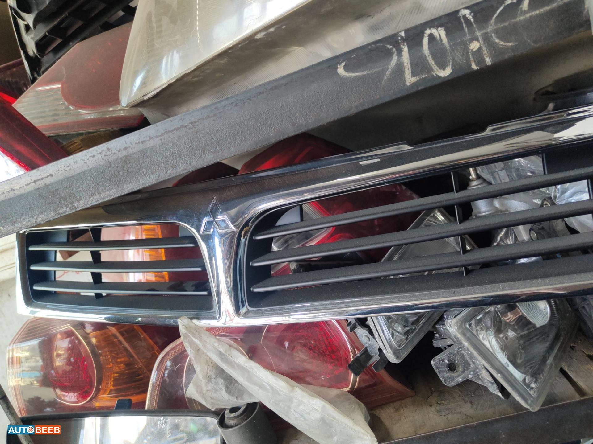 Body  Grilles Mitsubishi Lancer