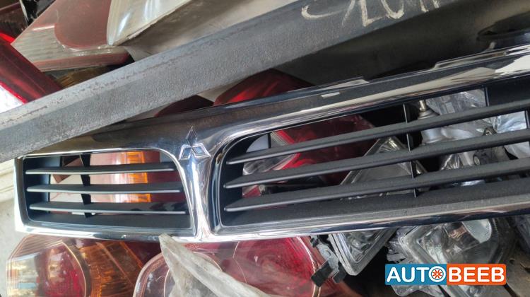 Body  Grilles Mitsubishi Lancer
