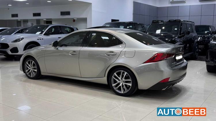 Lexus IS200 2017