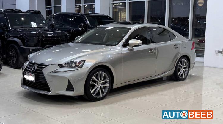 Lexus IS200 2017