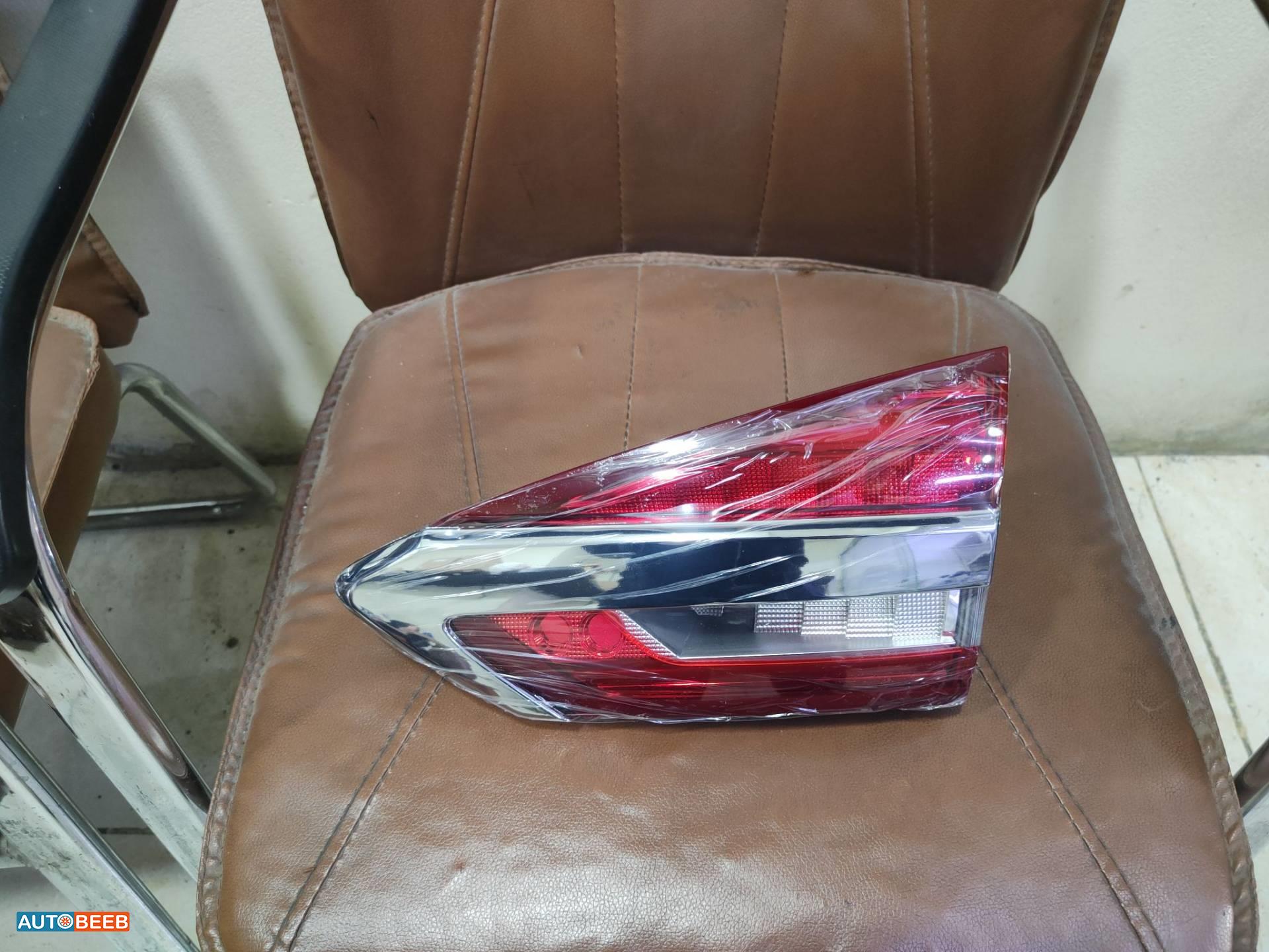 Lights Other Ford Fusion