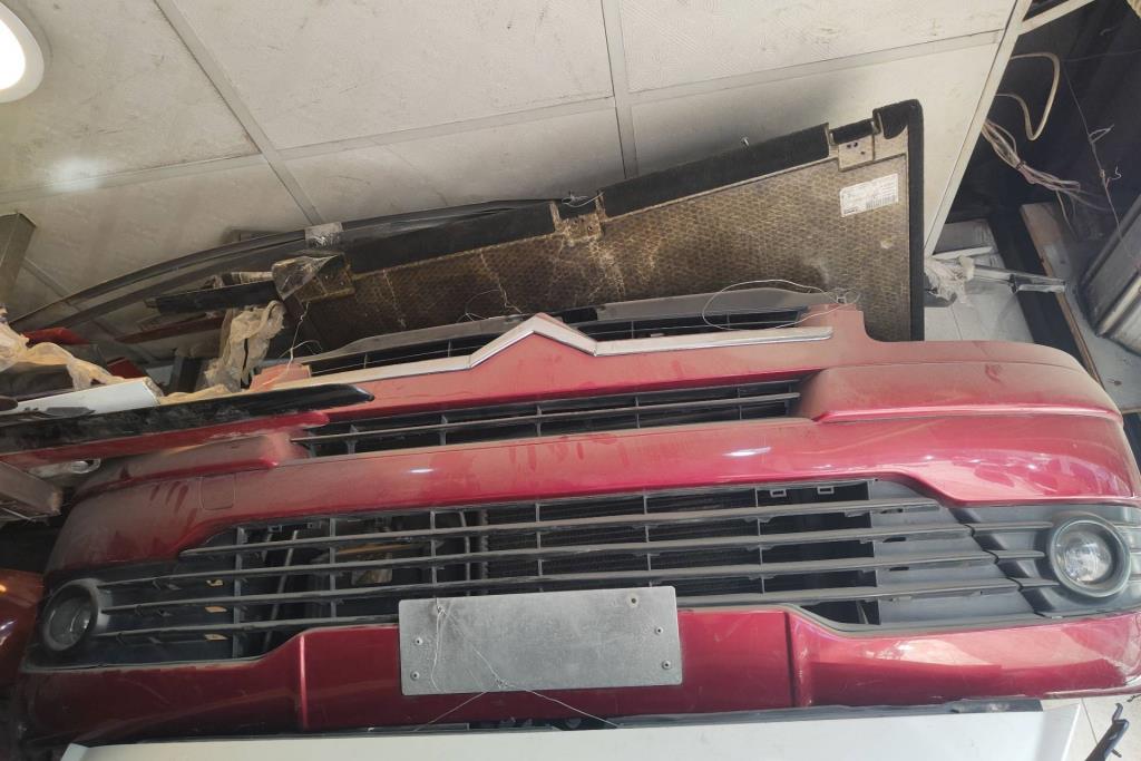 Body  Bumper Citroen C4