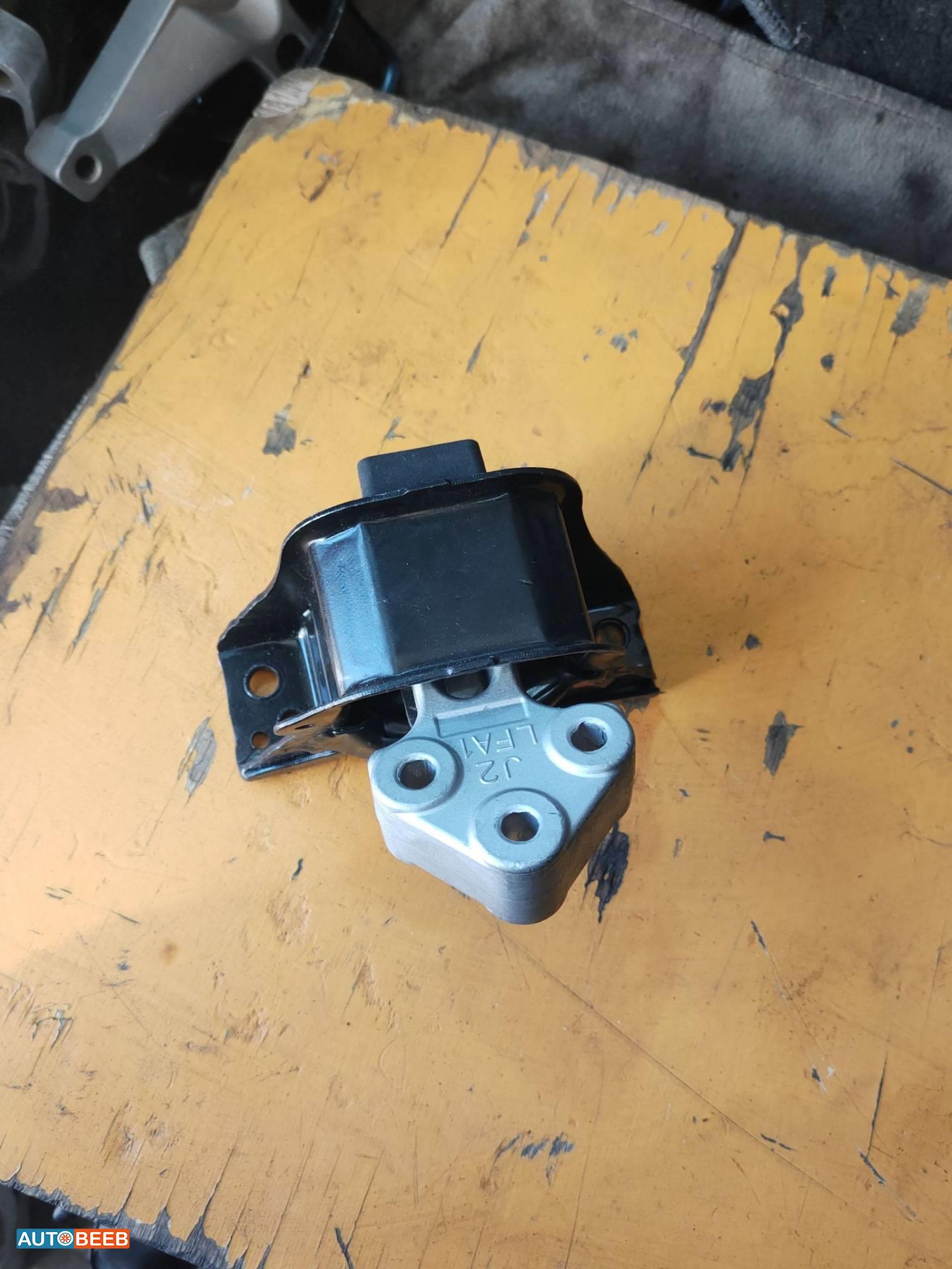 قاعده محرك سيتروين سي اليزيه 2010 2011 2012 2013 2014 2015