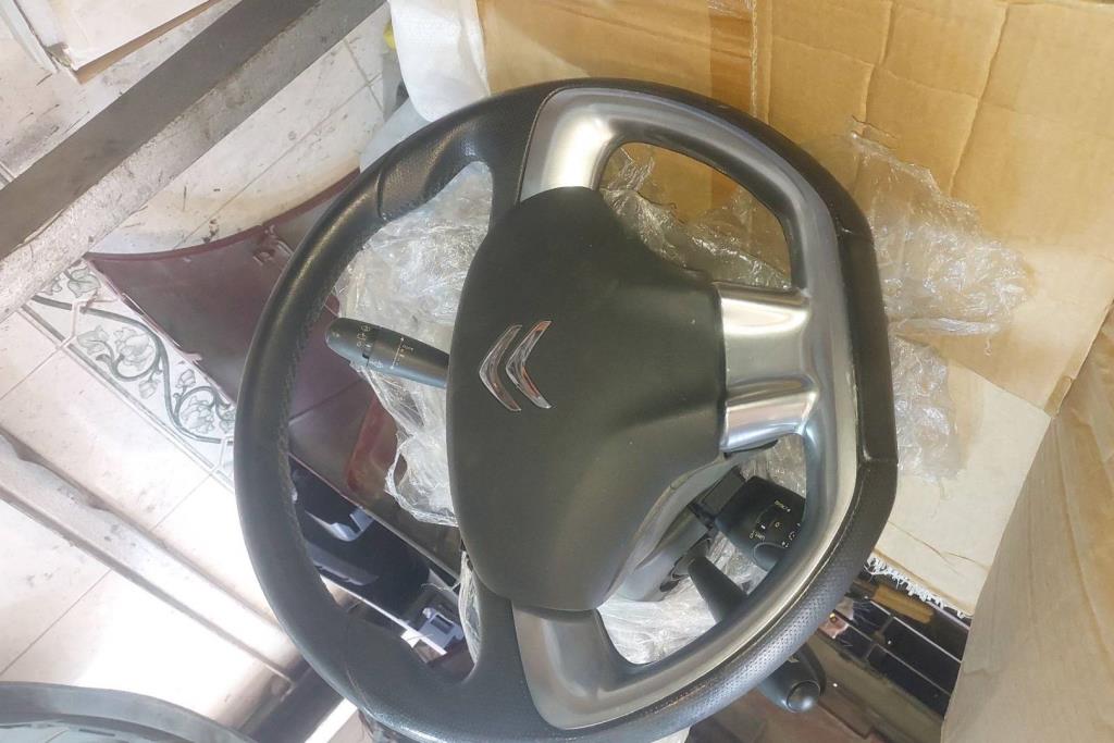 Cabin  Steering Wheel Citroen DS3