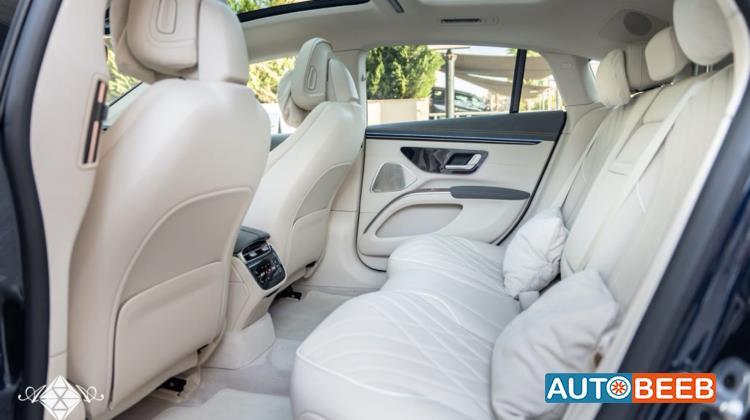 Mercedes Benz EQS450+ 2023