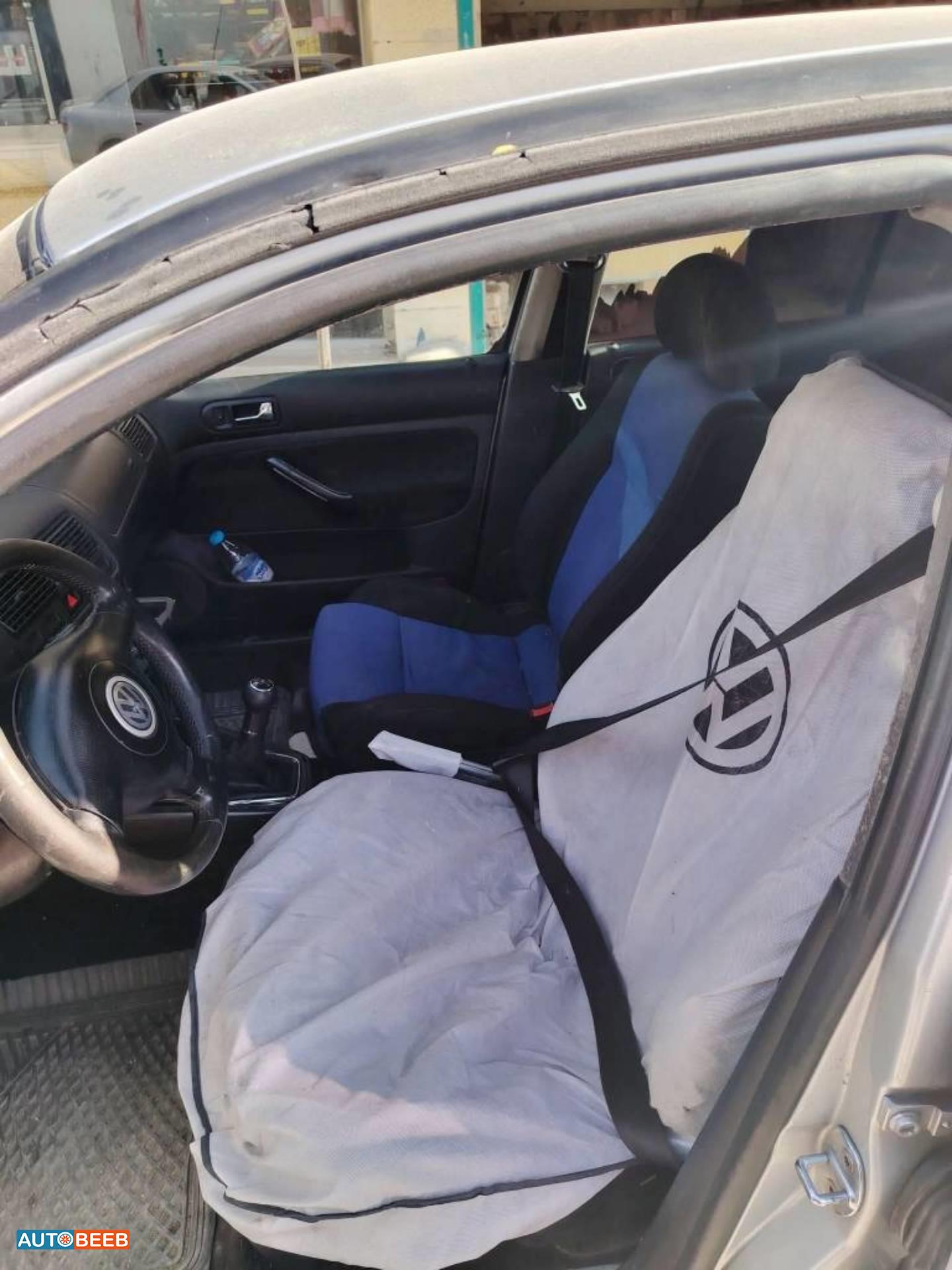 فولكس فاجن جولف MK 2001