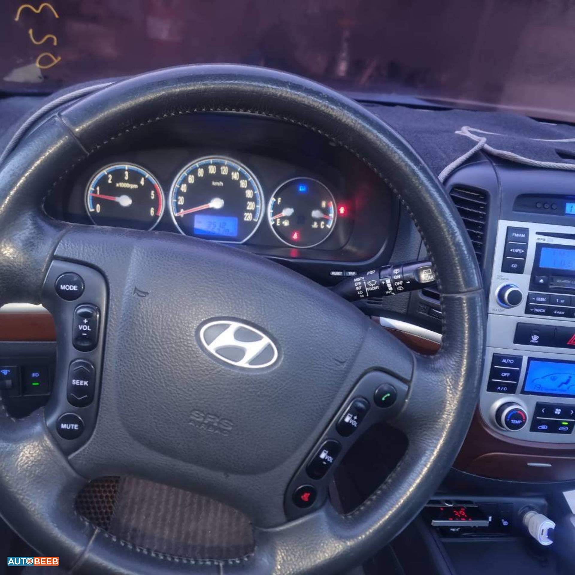 هيونداي سنتافي 2009