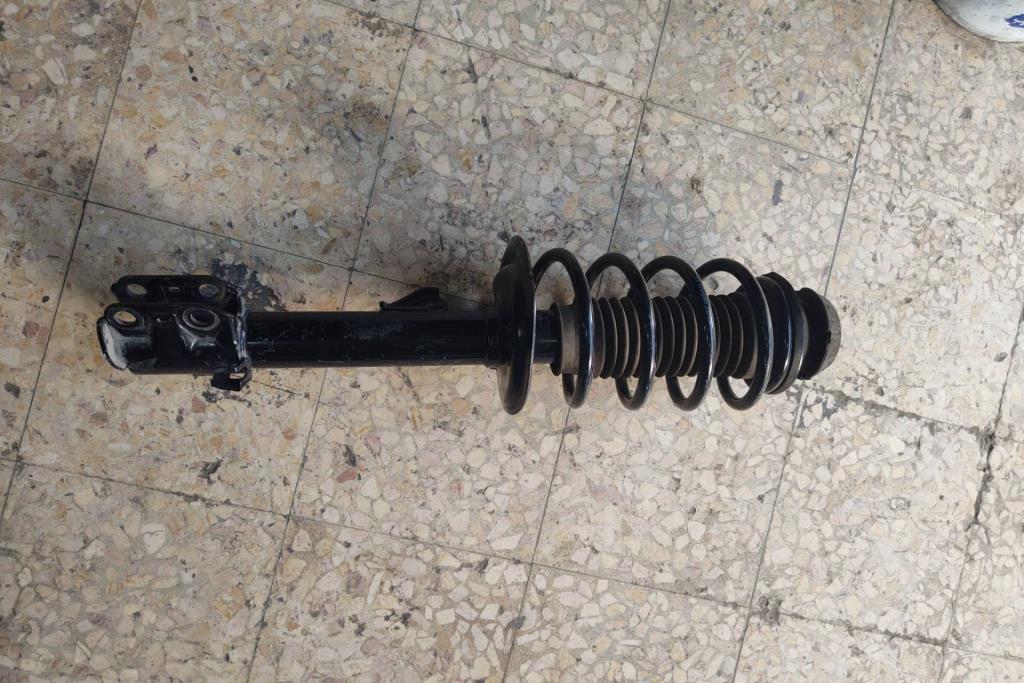 صنوبرص امامي شيفروليه منيلو 2022 2023