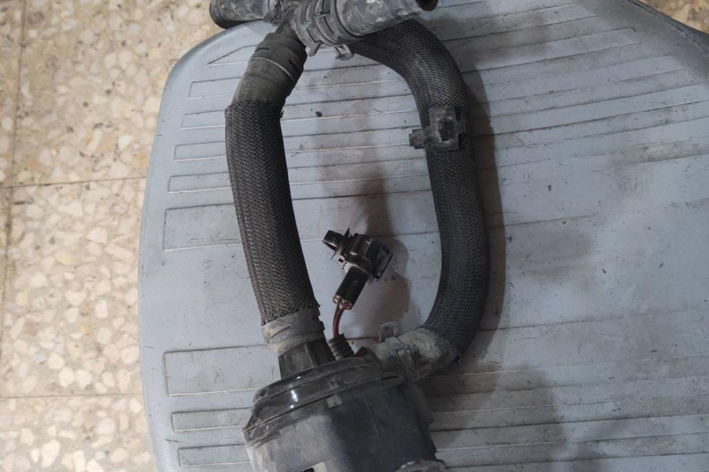 طرمبة ماء نيسان ليف 2014 2015 2016