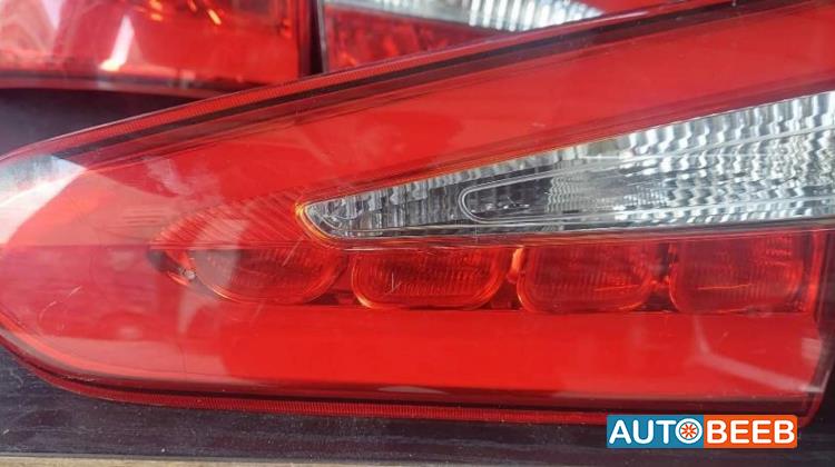 عاكسة خلفية يمين شمال كيا سيراتو 2017 2018