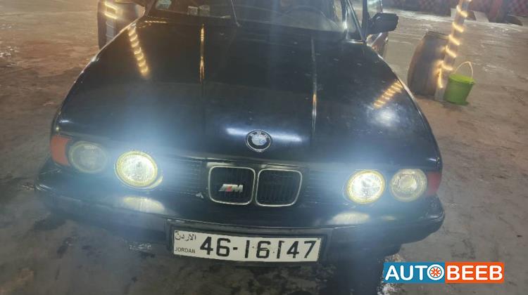 بي ام دبليو 520 1992