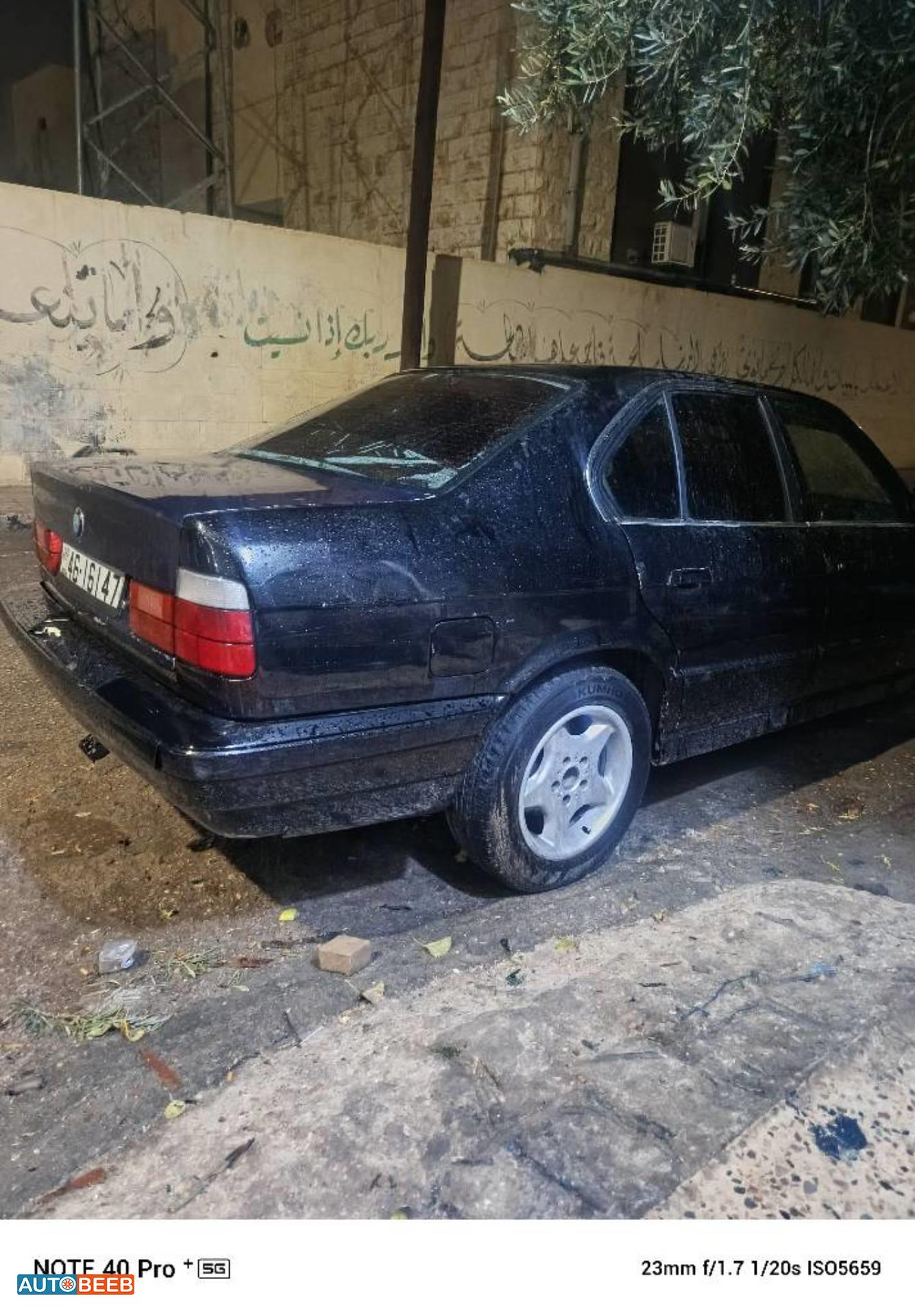 بي ام دبليو 520 1992