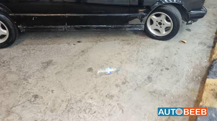 بي ام دبليو 520 1992