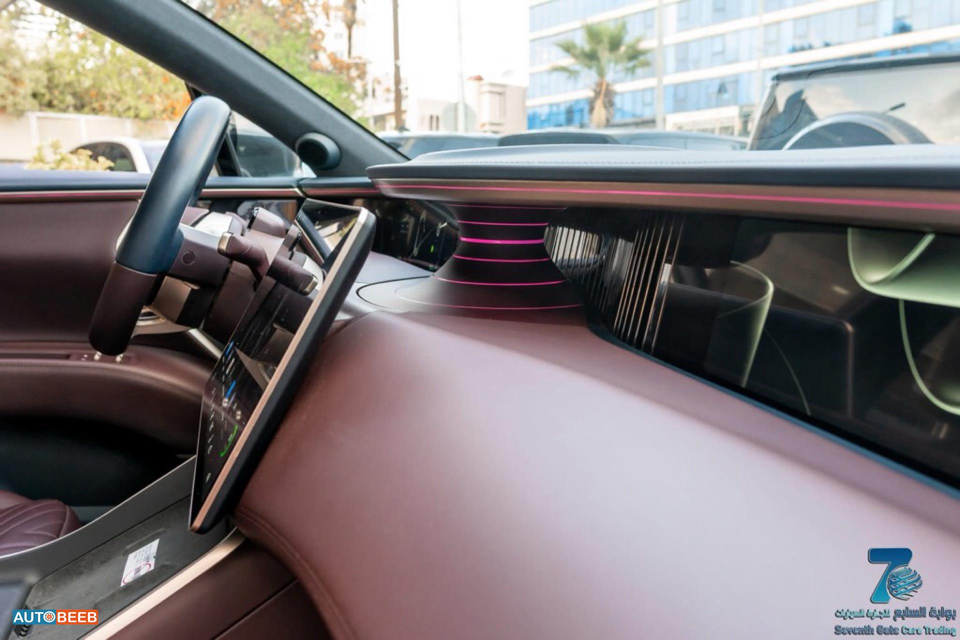 Avatr Model 011 2023