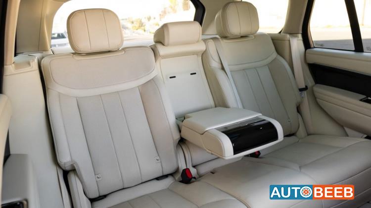 لاندروفر رنج روفر فوج 2023