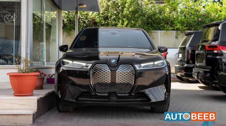 BMW iX 2023