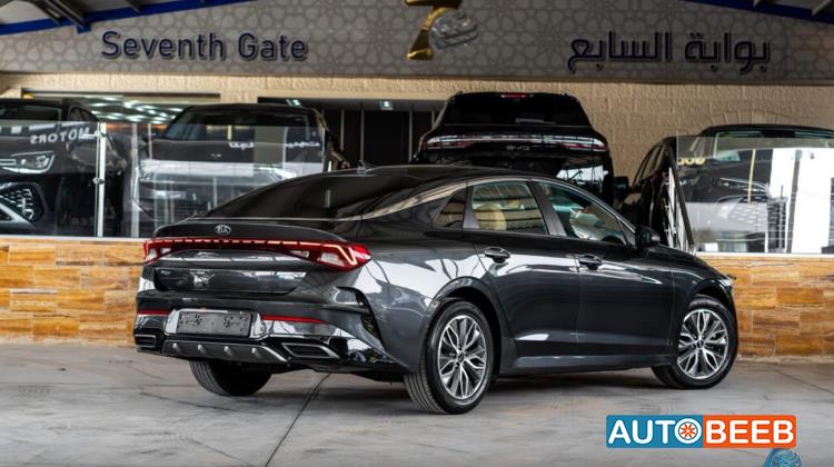 كيا K5 2021