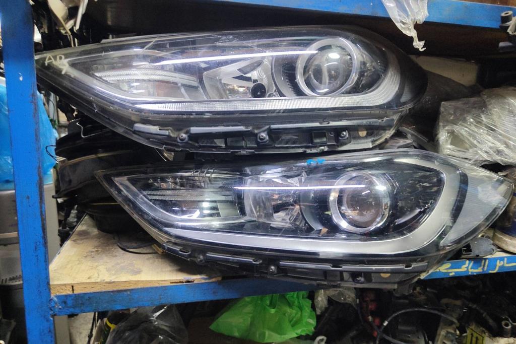 Lights Front light Hyundai Elantra