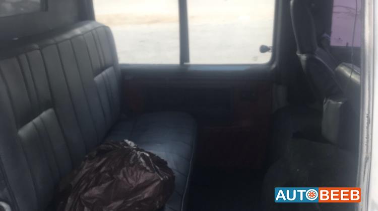 Minibus Hyundai 1993