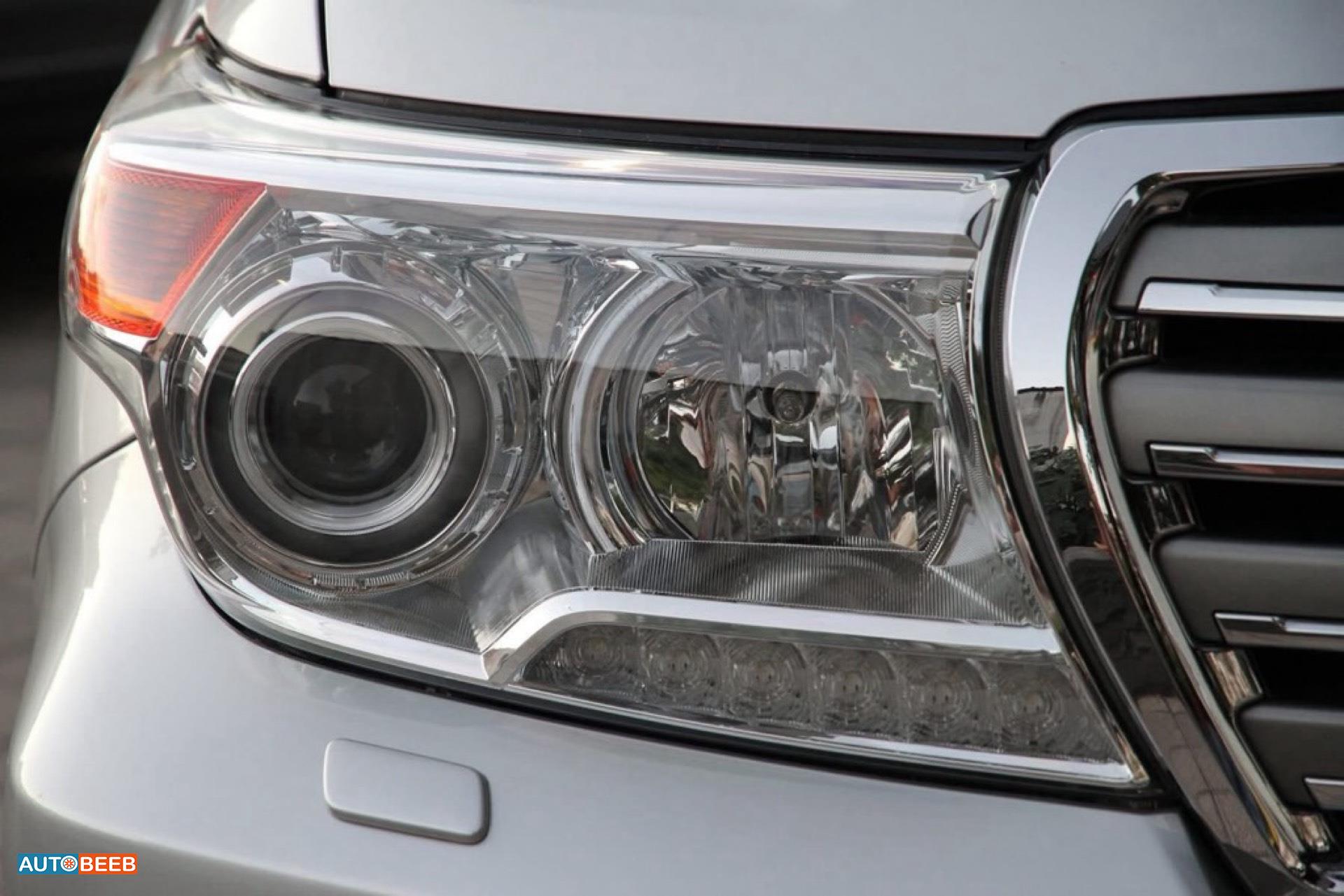 Toyota Land Cruiser 2014