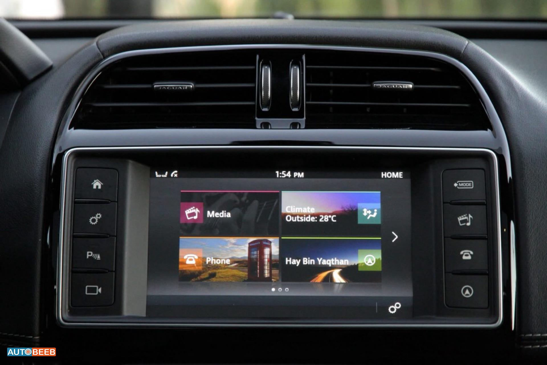 جاكوار F-Pace 2017