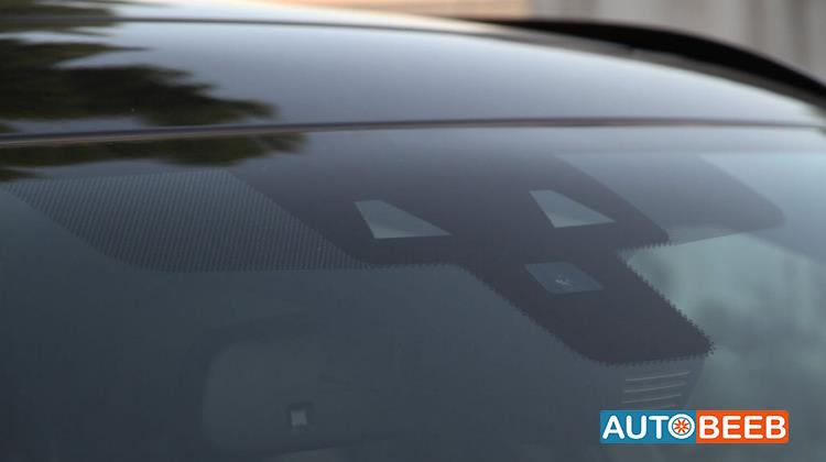 جاكوار F-Pace 2017