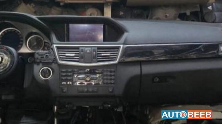 Cabin  Dashboard Mercedes Benz E200