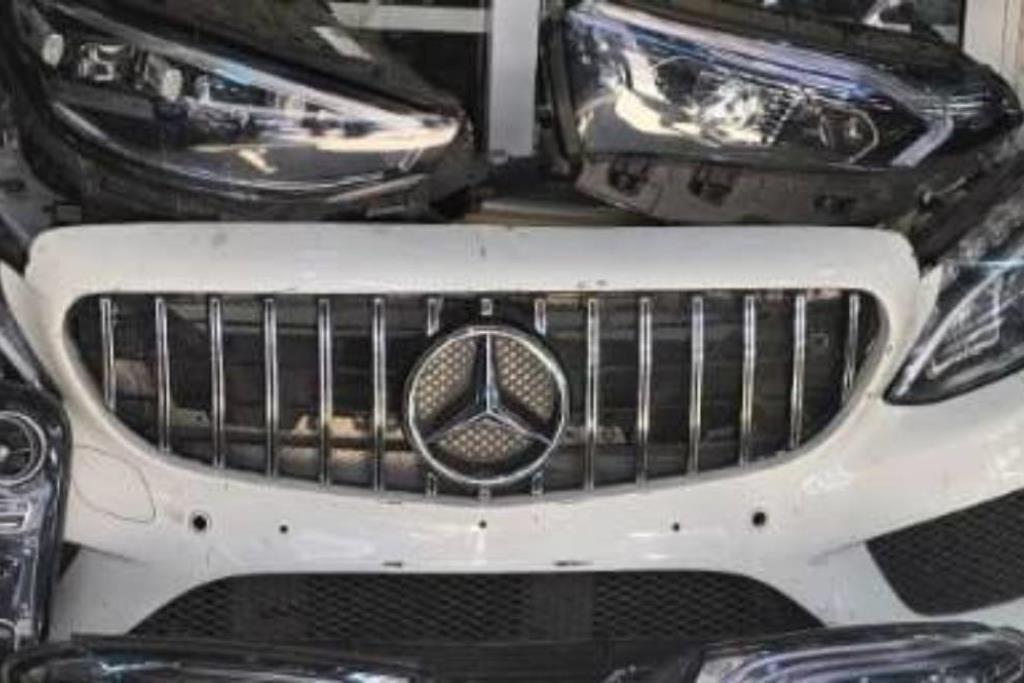 Body  Bumper Mercedes Benz C200