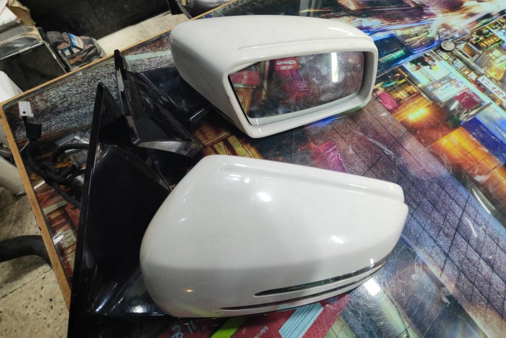 Body  Wing Mirror Mercedes Benz E200