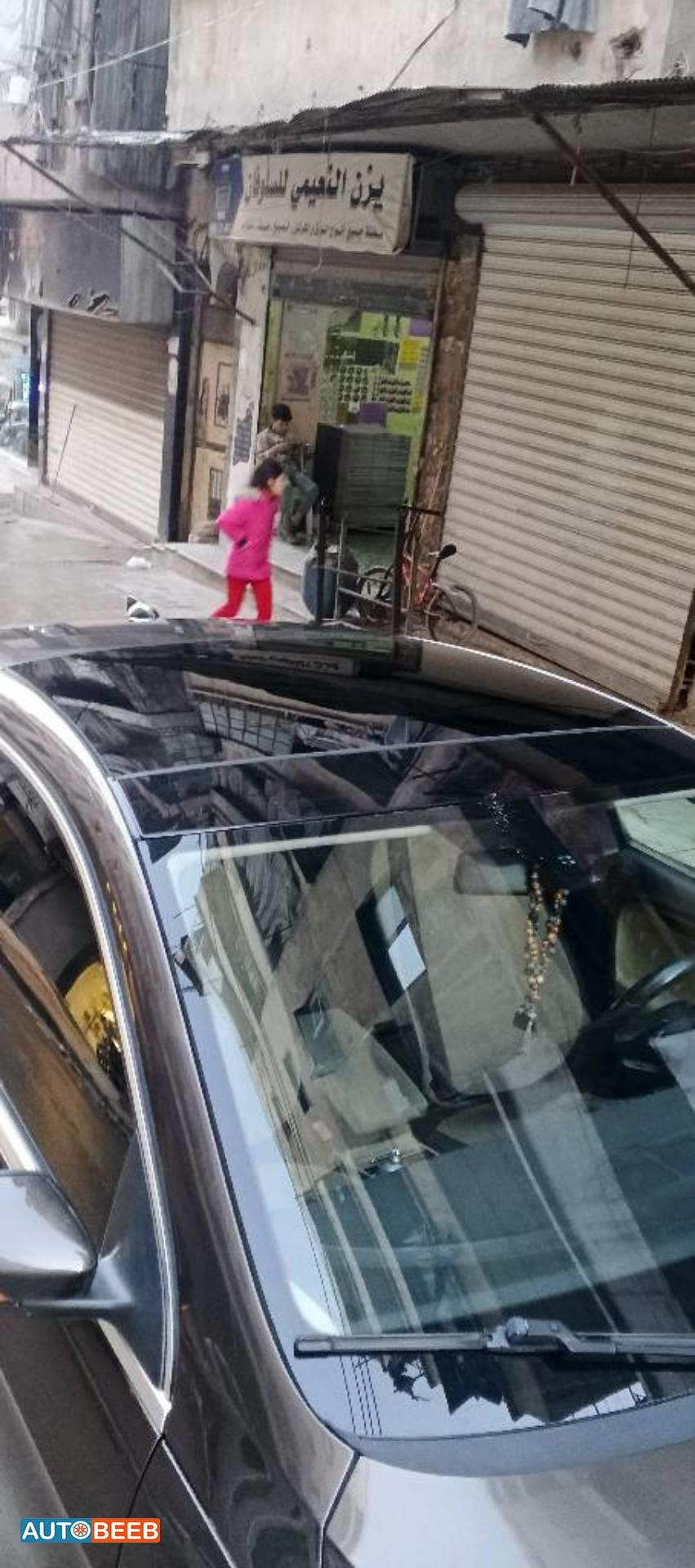 فولكس فاجن باسات 2012