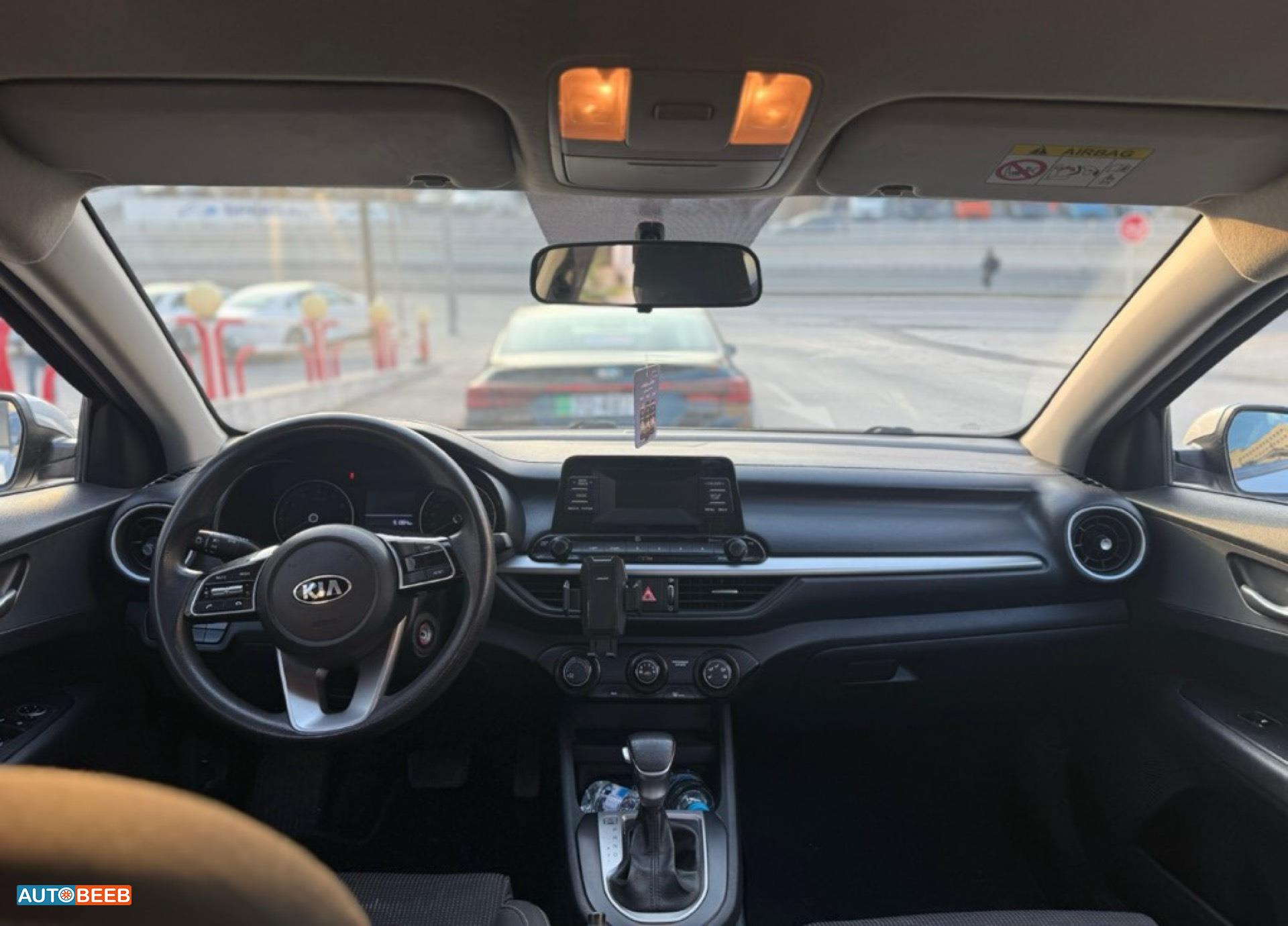 كيا سيراتو 2021