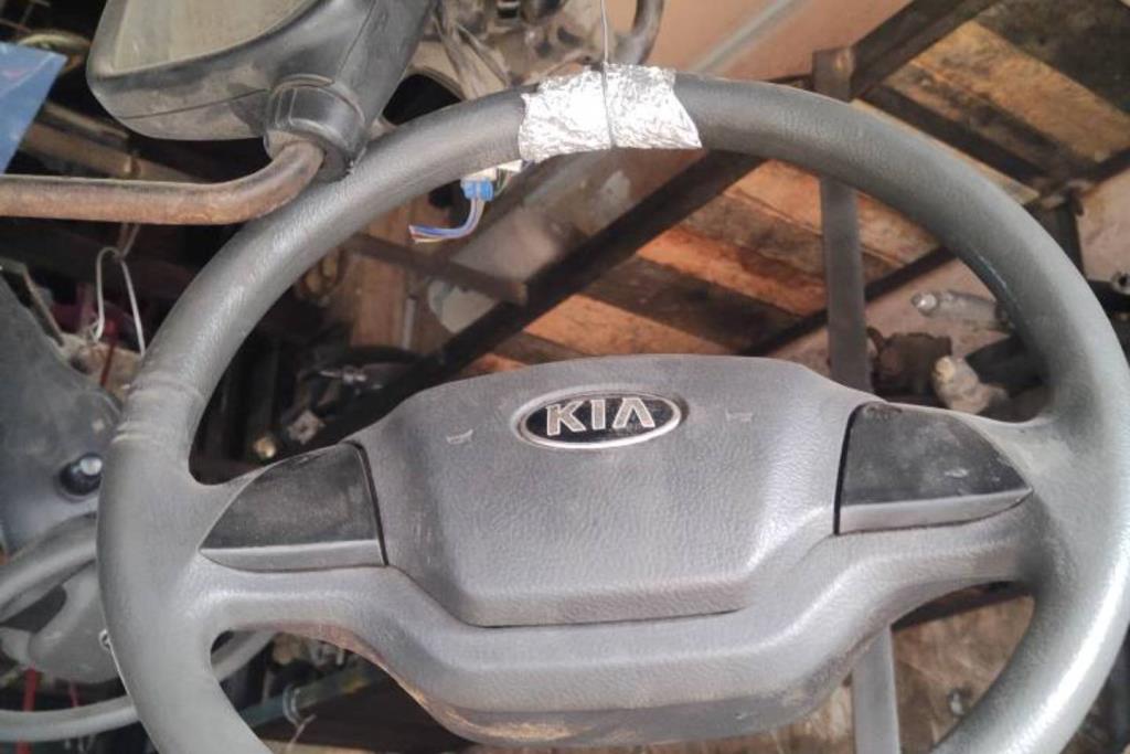 Cabin  Steering Wheel KIA Picanto