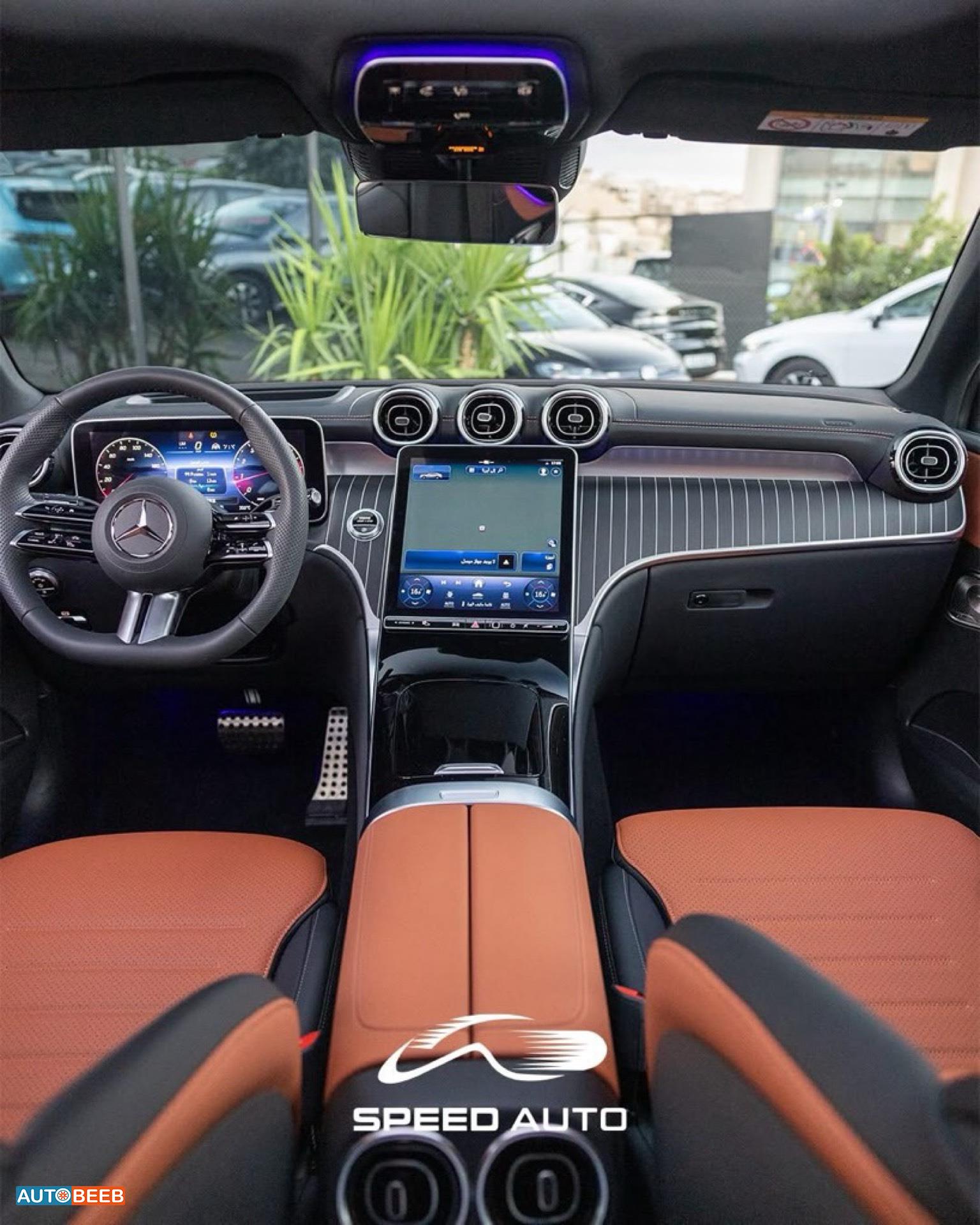 Mercedes Benz GLC200 2024