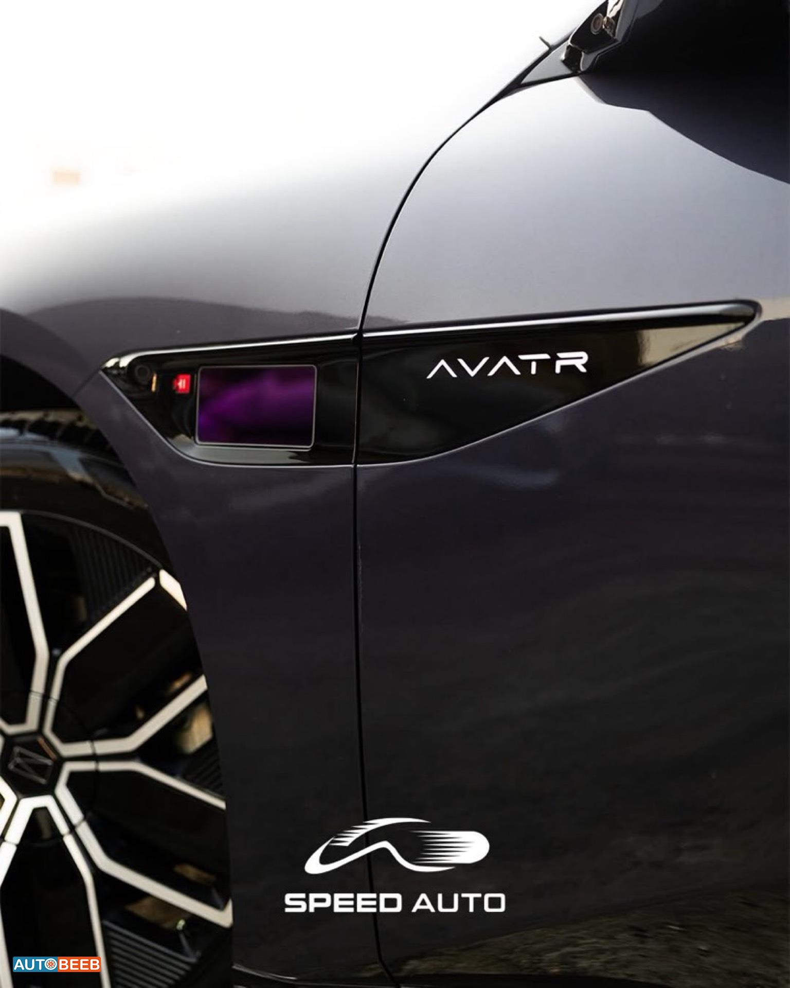 Avatr Model 012 2023