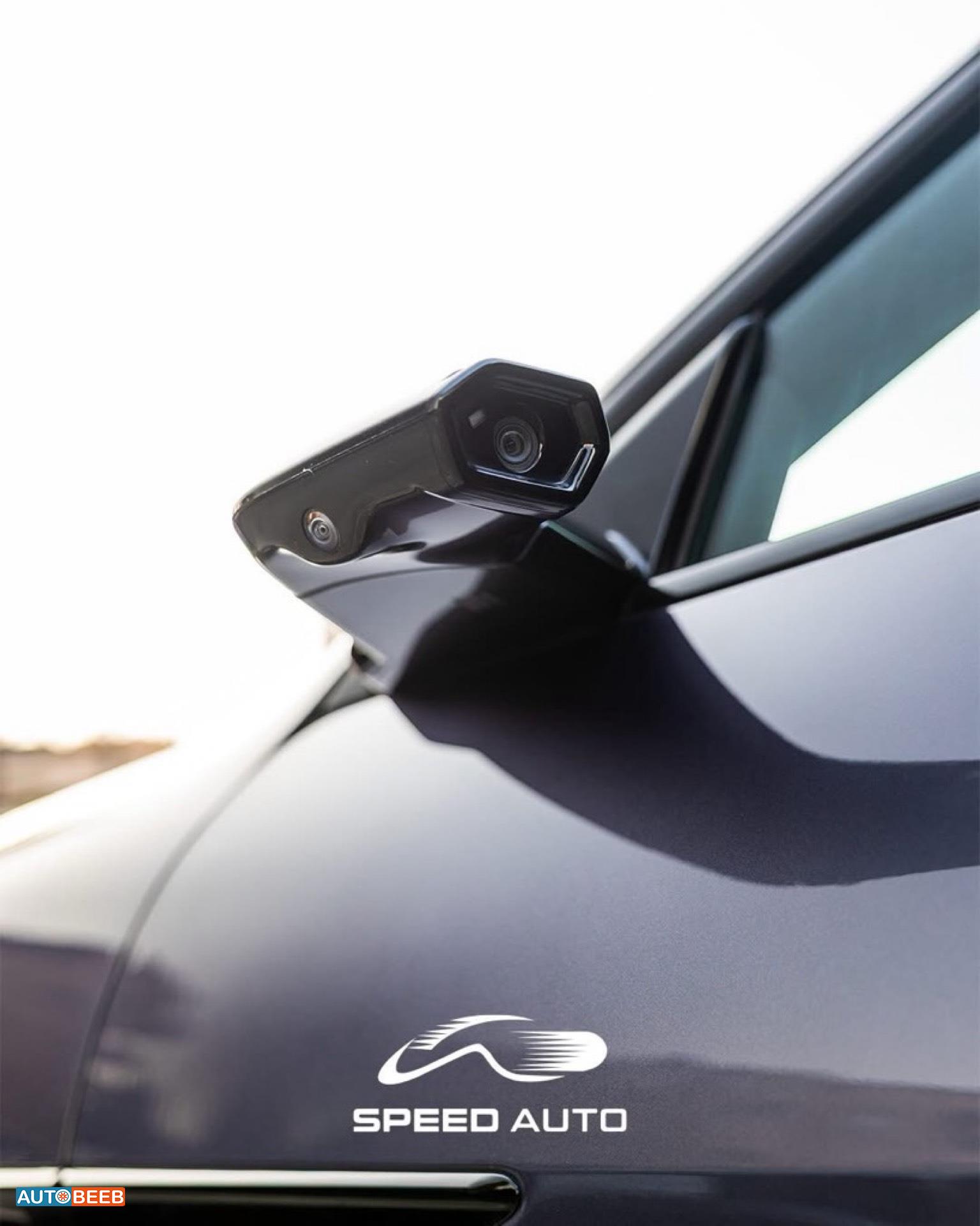 Avatr Model 012 2023