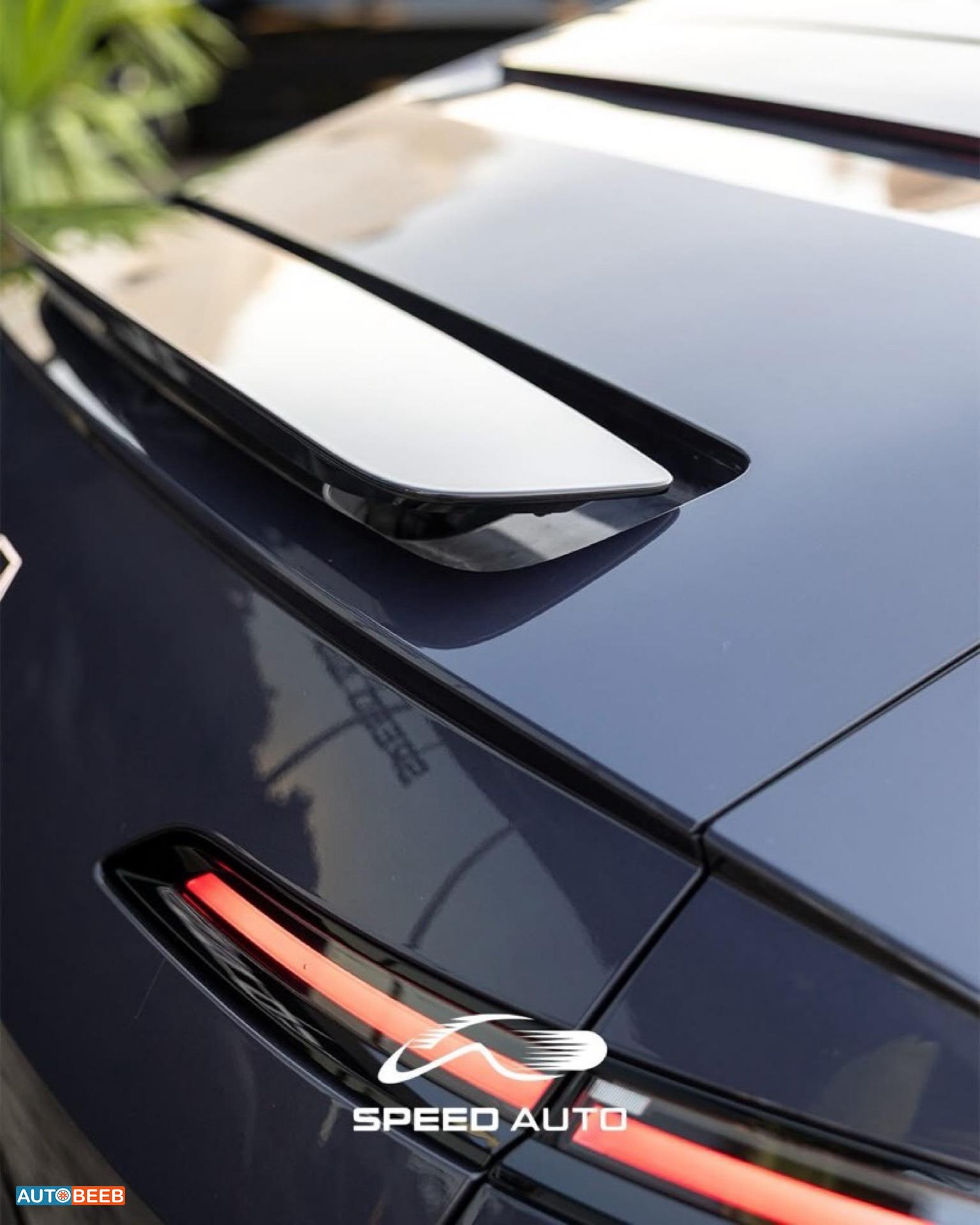 Avatr Model 012 2023