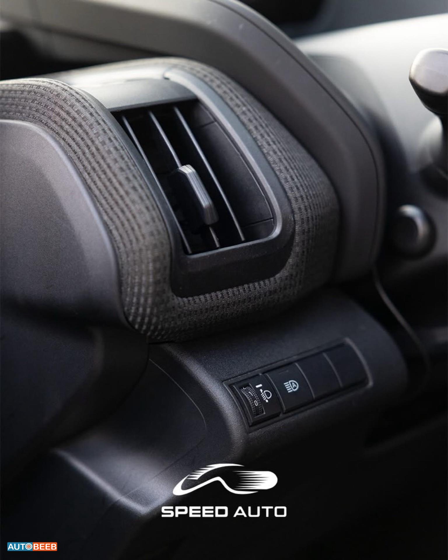 تويوتا bZ4X 2023