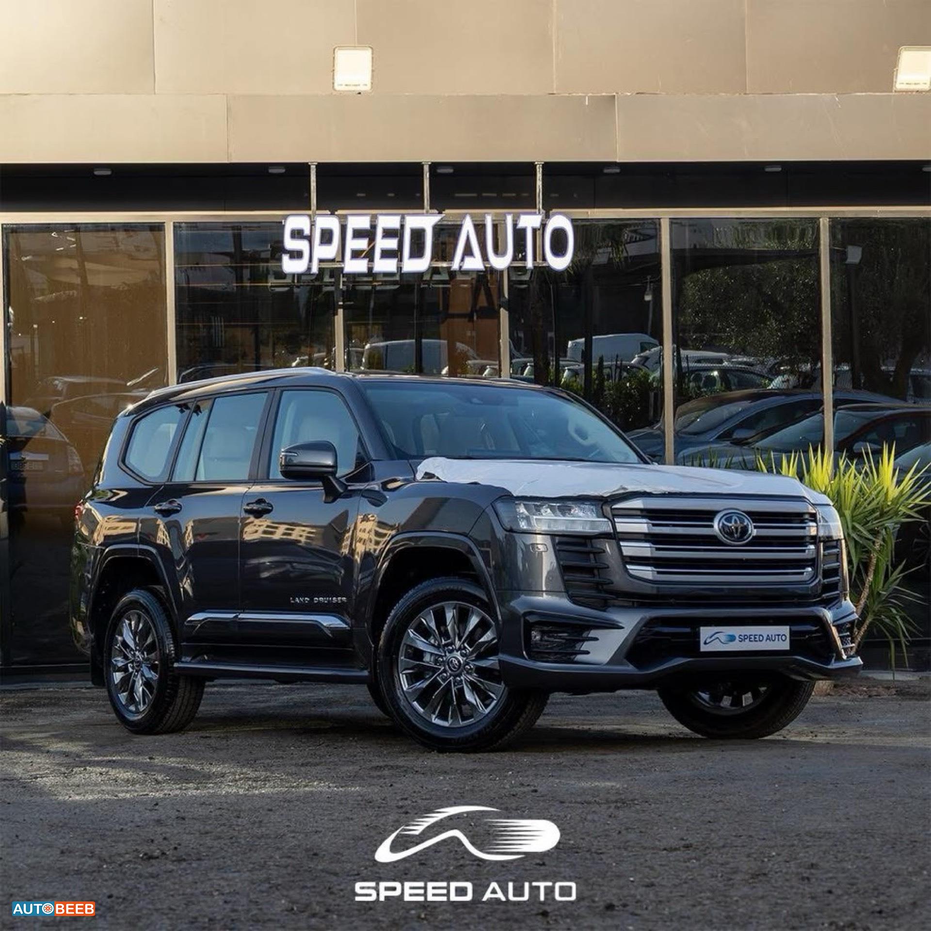 تويوتا لاندكروزر 2024