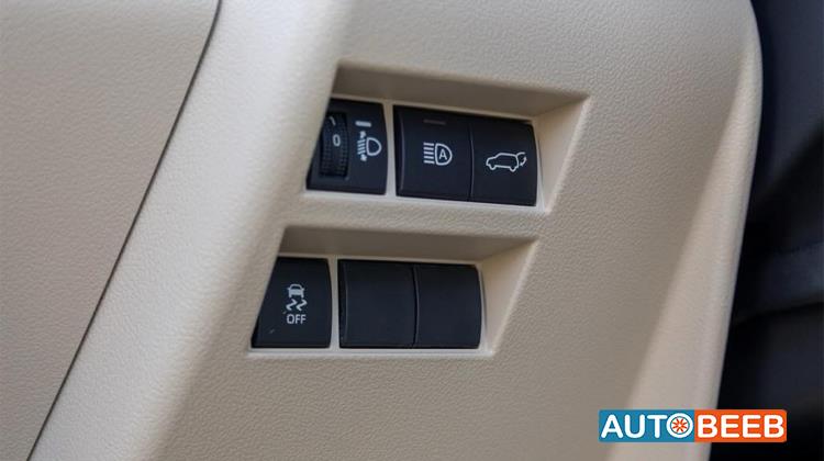 تويوتا لاندكروزر 2024