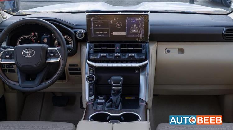 تويوتا لاندكروزر 2024