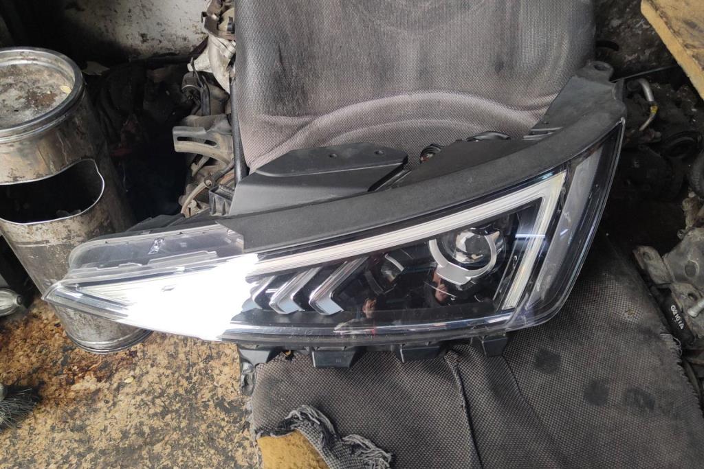 Lights Front light Hyundai Elantra