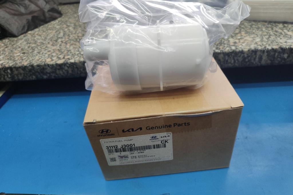 فلتر بنزين هيونداي افانتي md 2011 2012 2013 2014 2015 2016