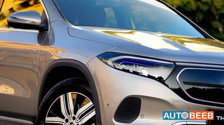 Mercedes Benz EQA260 2022